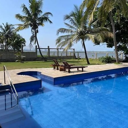Olivia Bungalow Wattala Esterno foto
